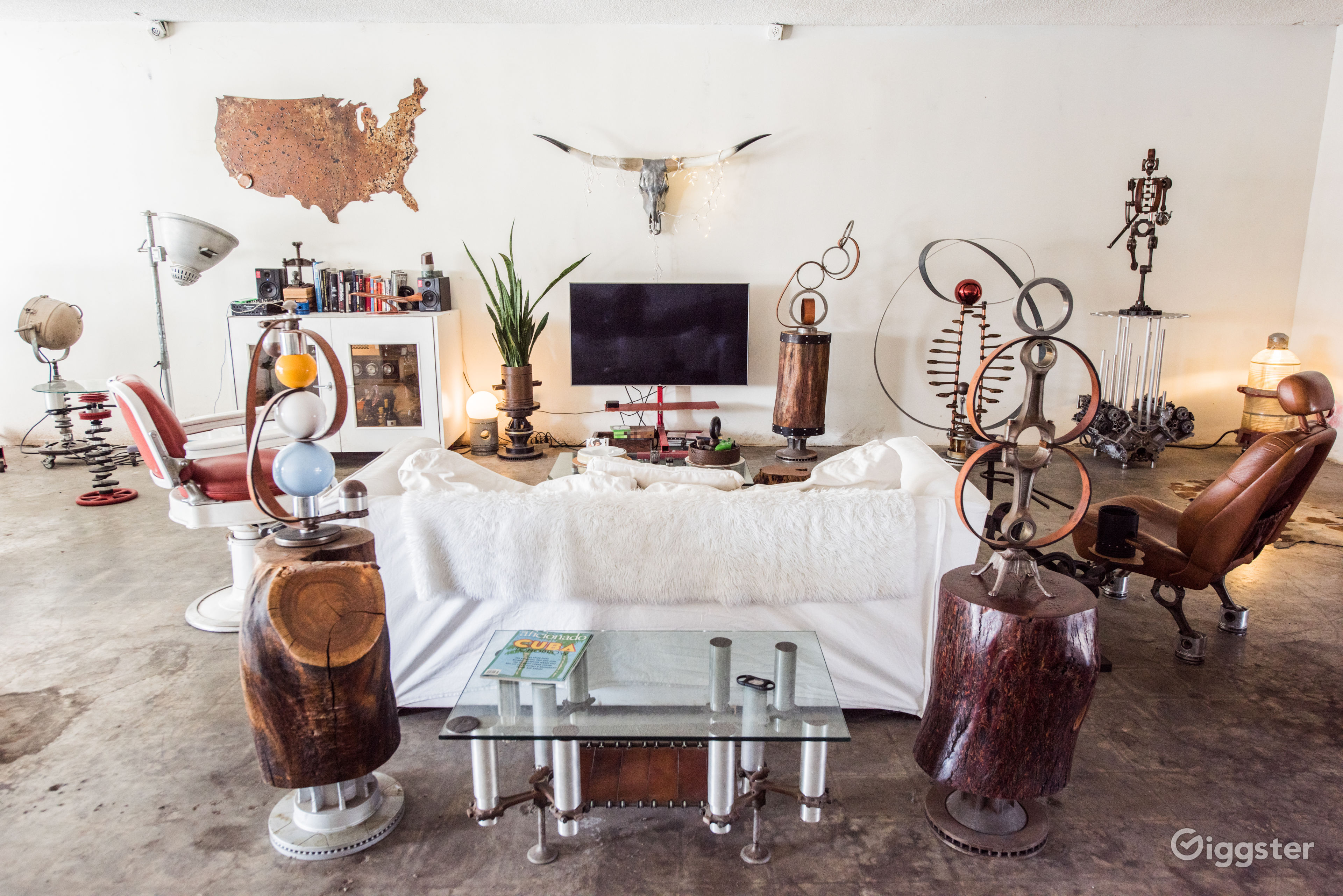 Mad Max Garage Rent this location on Giggster