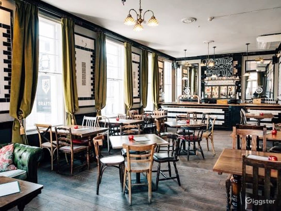 Upstairs Room at the Grafton with 50 Seating Photo 1