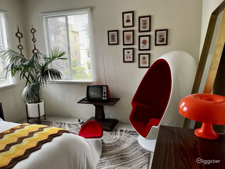Retro Rent Meaning Mid Century Modern Apartment - Vintage, Retro | Rent this location on ...