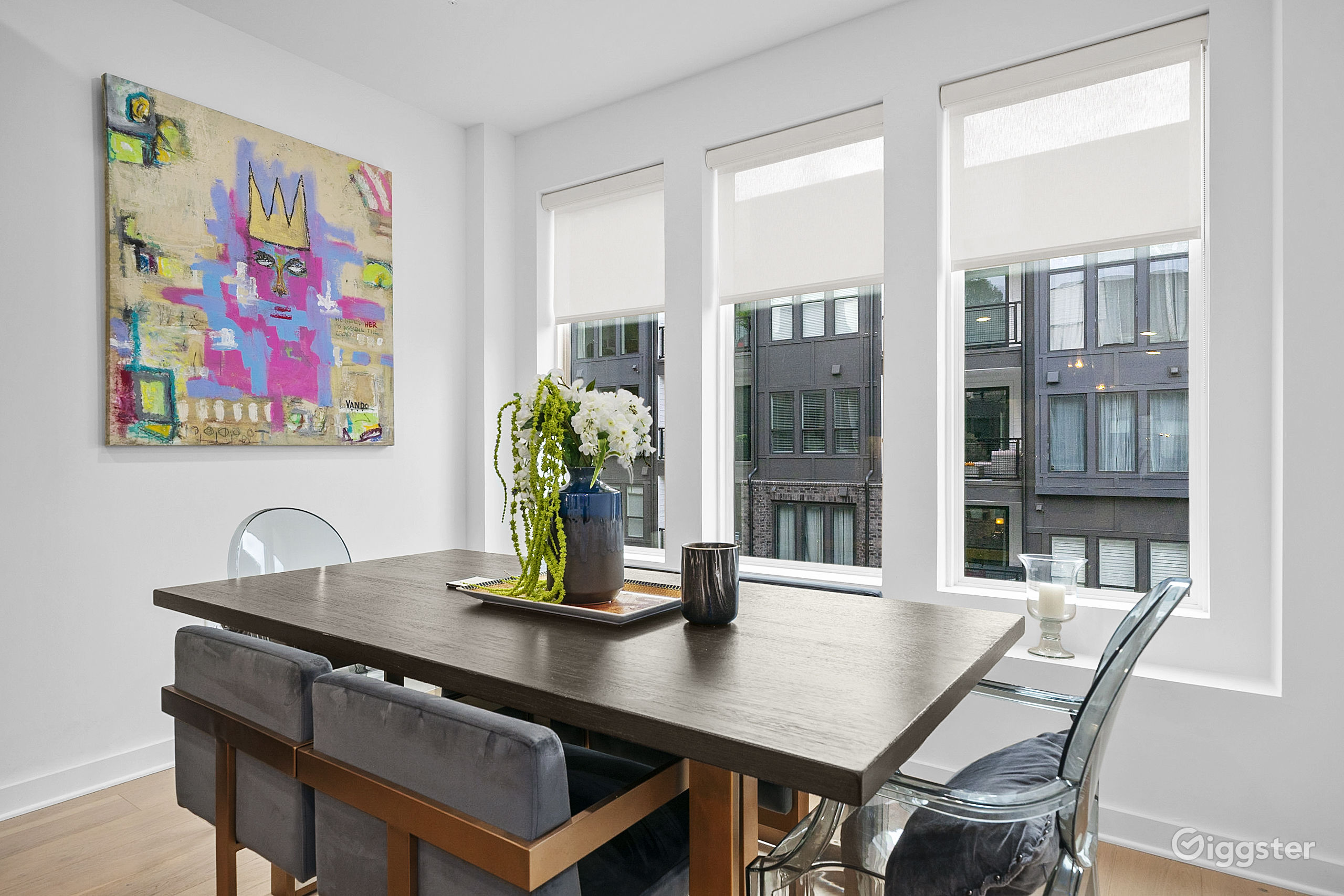 Luxury in Grant Park Rent this location on Giggster