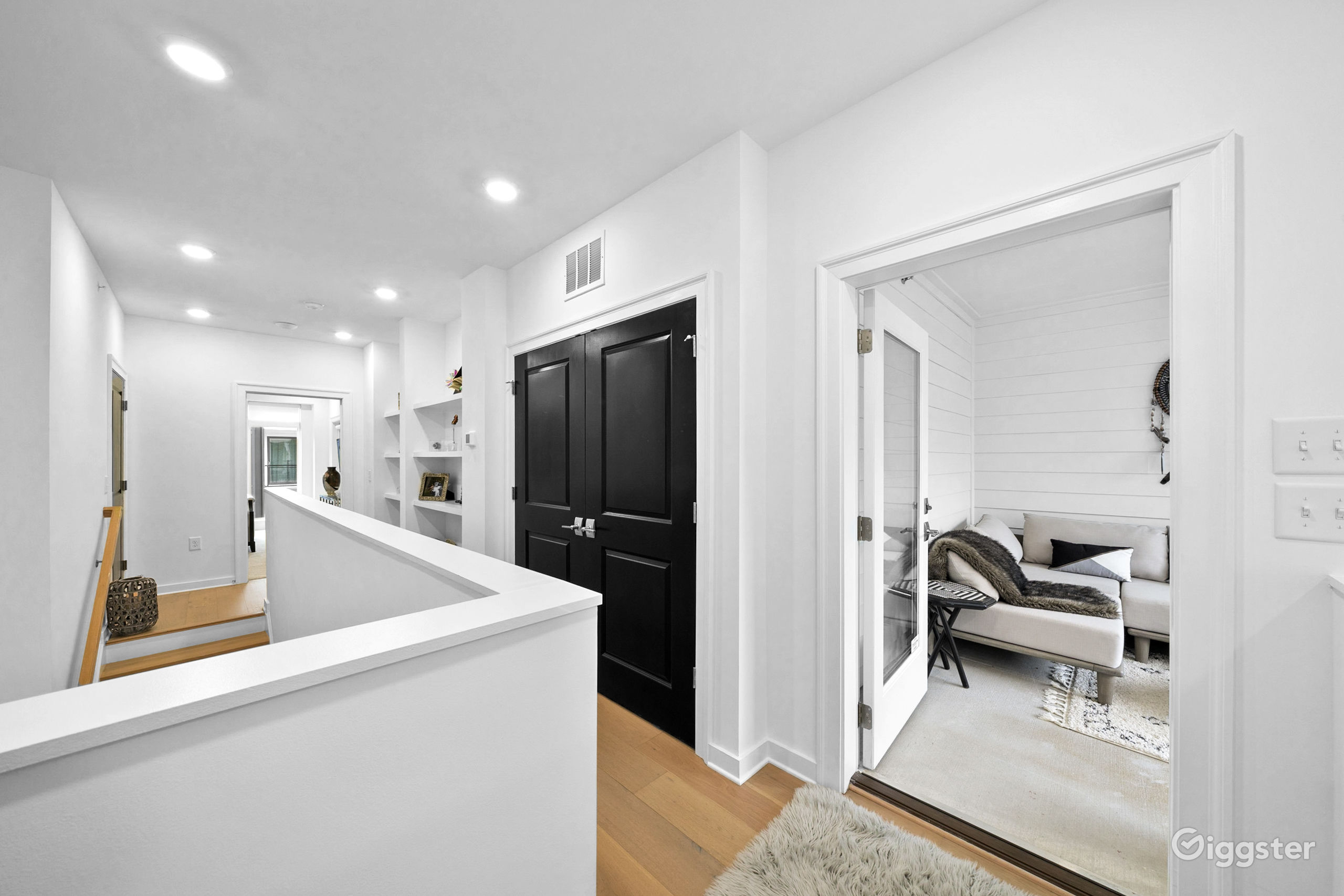 Luxury in Grant Park Rent this location on Giggster