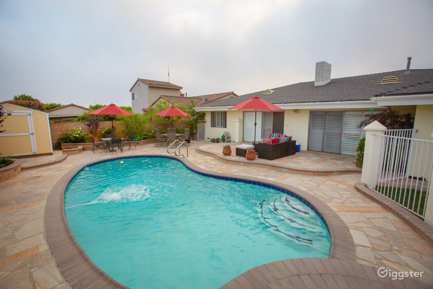 MidCentury Modern Baldwin Hills Estates Home Rent this location on Giggster