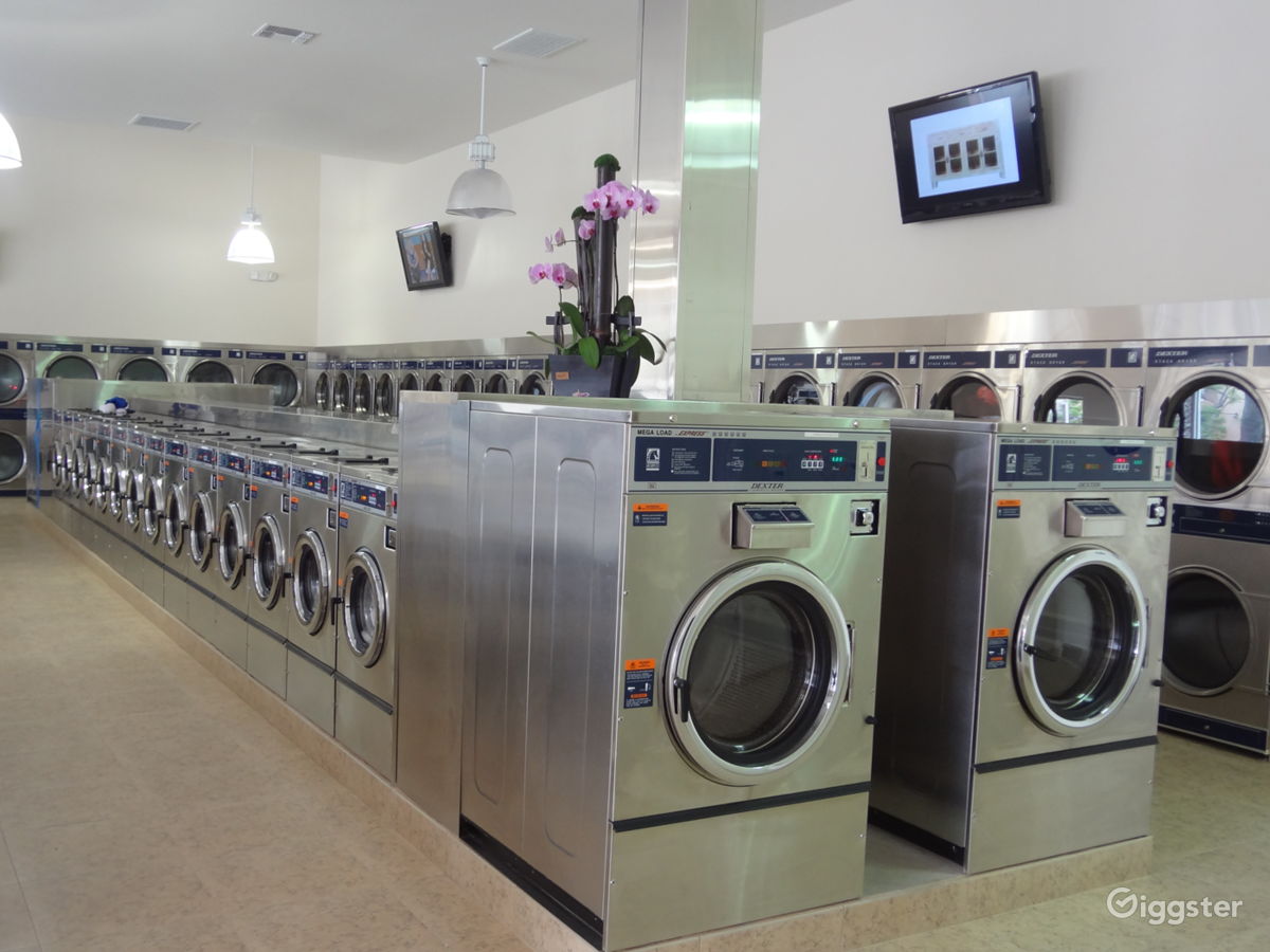 The Perfect Laundromat/Coin Laundry Space Rent this location on Giggster