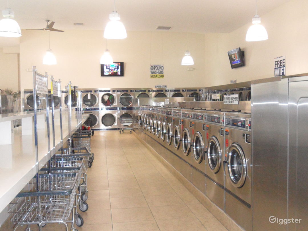 The Perfect Laundromat/Coin Laundry Space Rent this location on Giggster