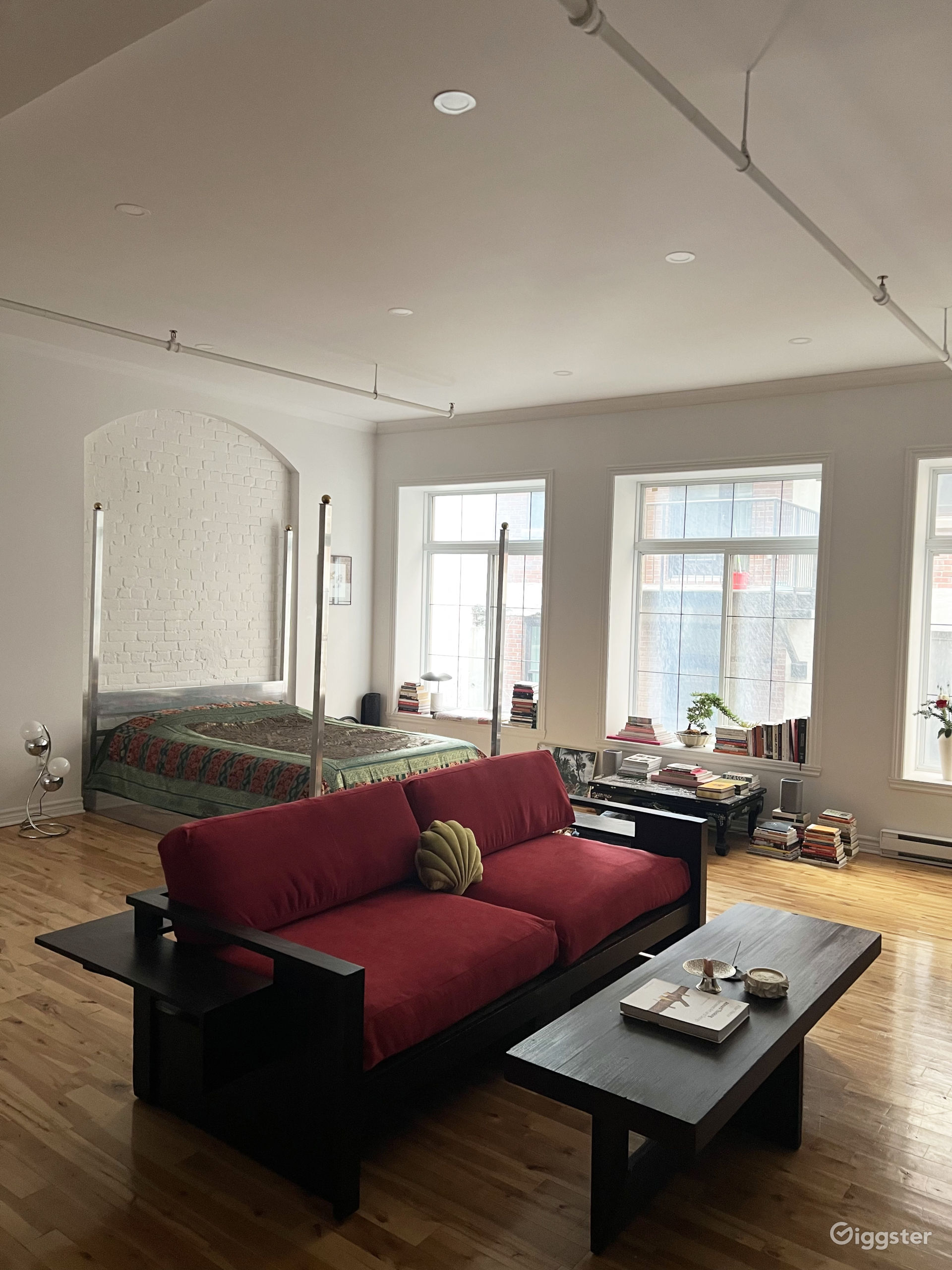 Lovely Designer Studio Loft Rent this location on Giggster