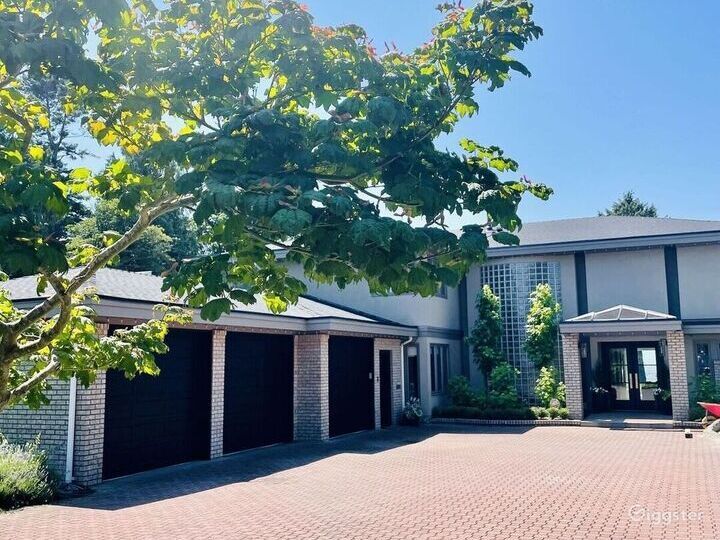 Ocean View Executive Home in Tsawwassen Rent this location on Giggster