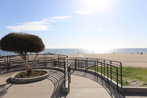Will Rogers State Beach | Lifeguard Towers  6-7 Photo 54