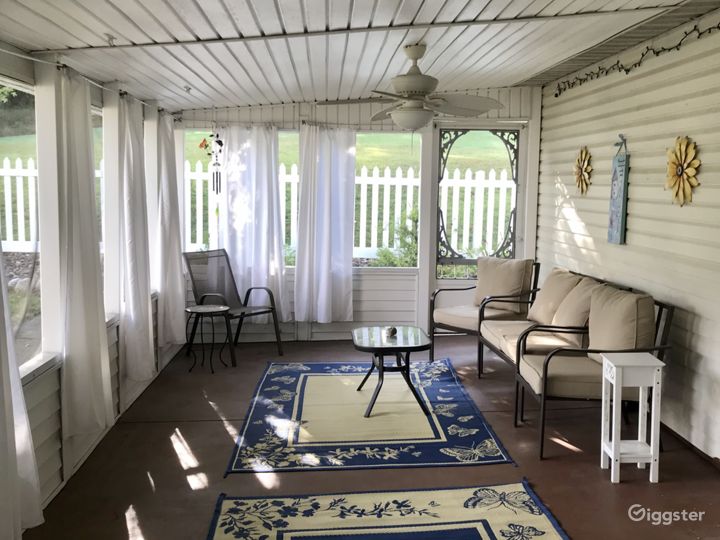 Beautiful Family House in Glouster Rent this location on Giggster