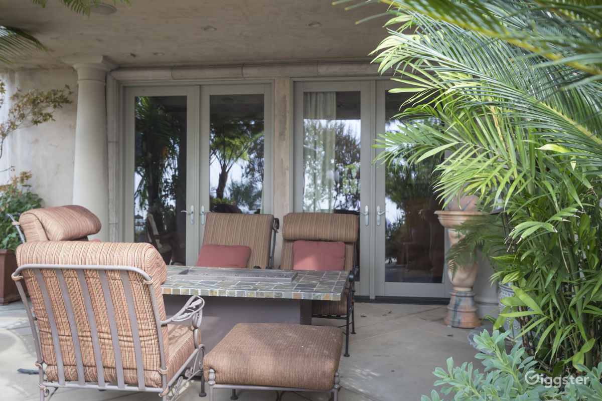 Longview Rent this location on Giggster