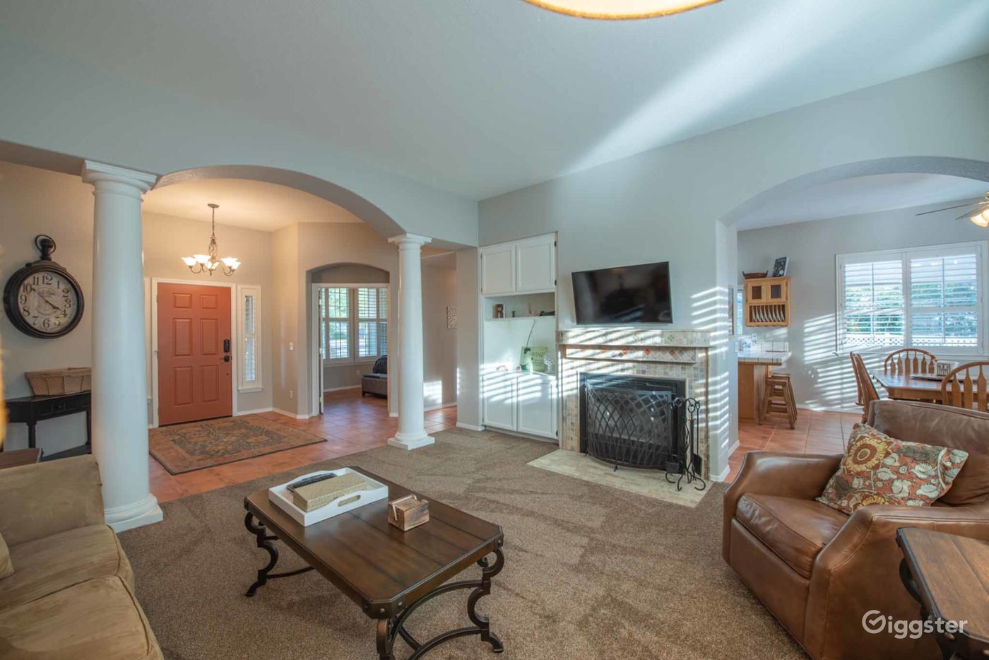 Entertainer's Heaven Rent this location on Giggster