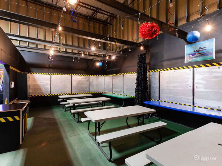 Bounce, Laser Tag & More! Family Entertainment Center Rent this