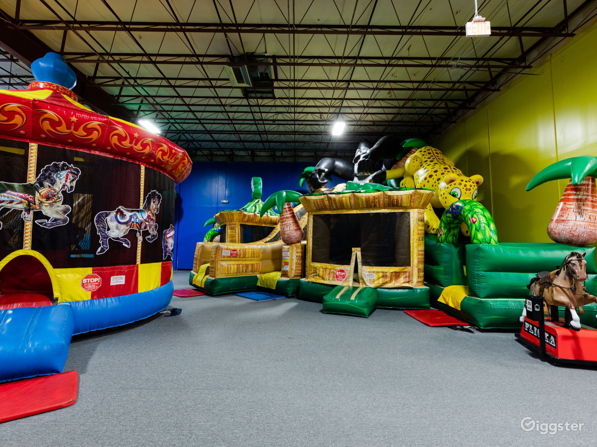 Bounce, Laser Tag & More! Family Entertainment Center Rent this