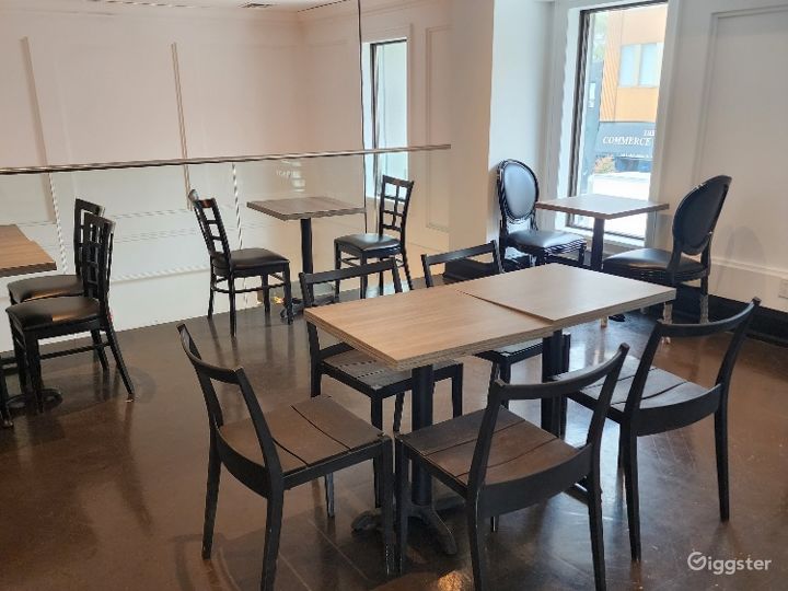 Captivating Coffee Shop for Buyout in Oakville, ON Rent this location