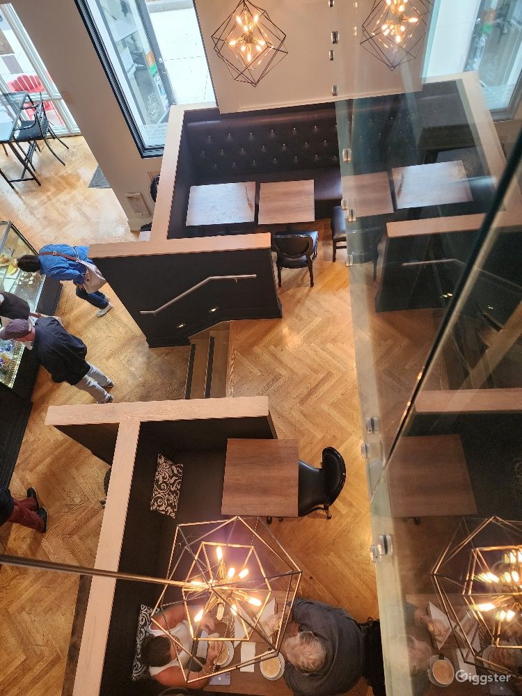 Captivating Coffee Shop for Buyout in Oakville, ON Rent this location