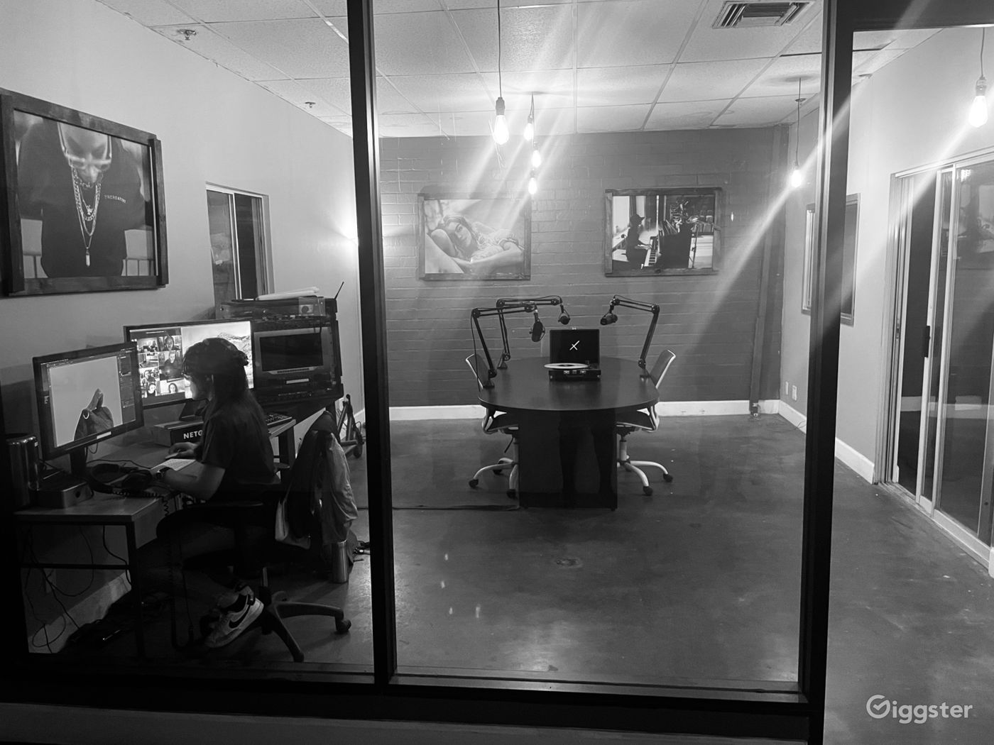 Podcast Recording Studio Space Rent this location on Giggster