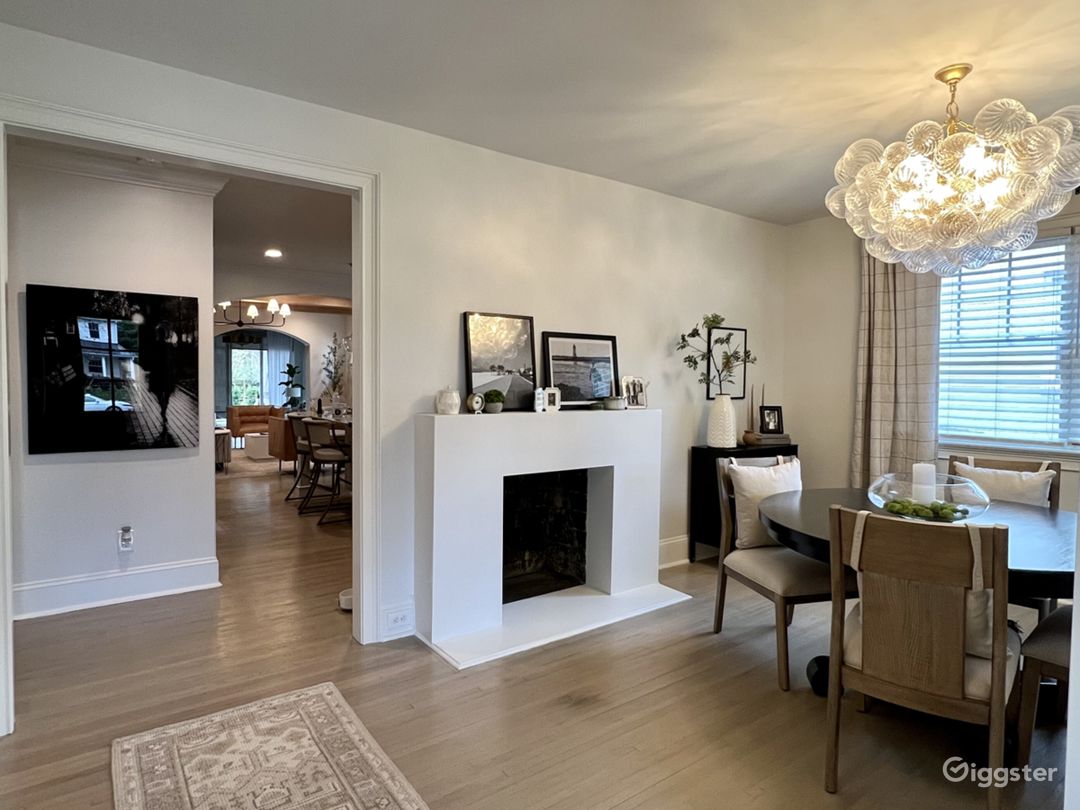  Modern Craftsman Home 