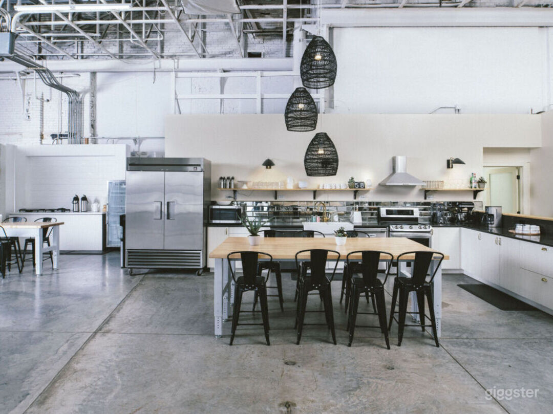 Another view of the open kitchen