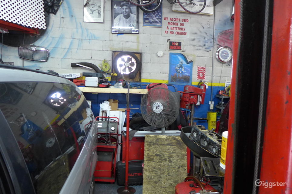 Brooklyn Auto Repair Garage Rent this location on Giggster