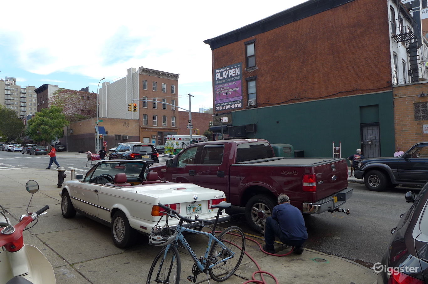 Brooklyn Auto Repair Garage Rent this location on Giggster