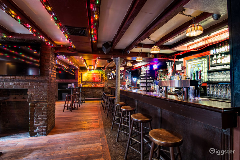 Basement Dive Bar in Greenwich Village Rent this location on Giggster