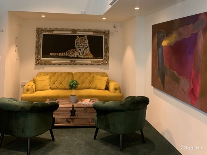 Art Gallery Photo 3