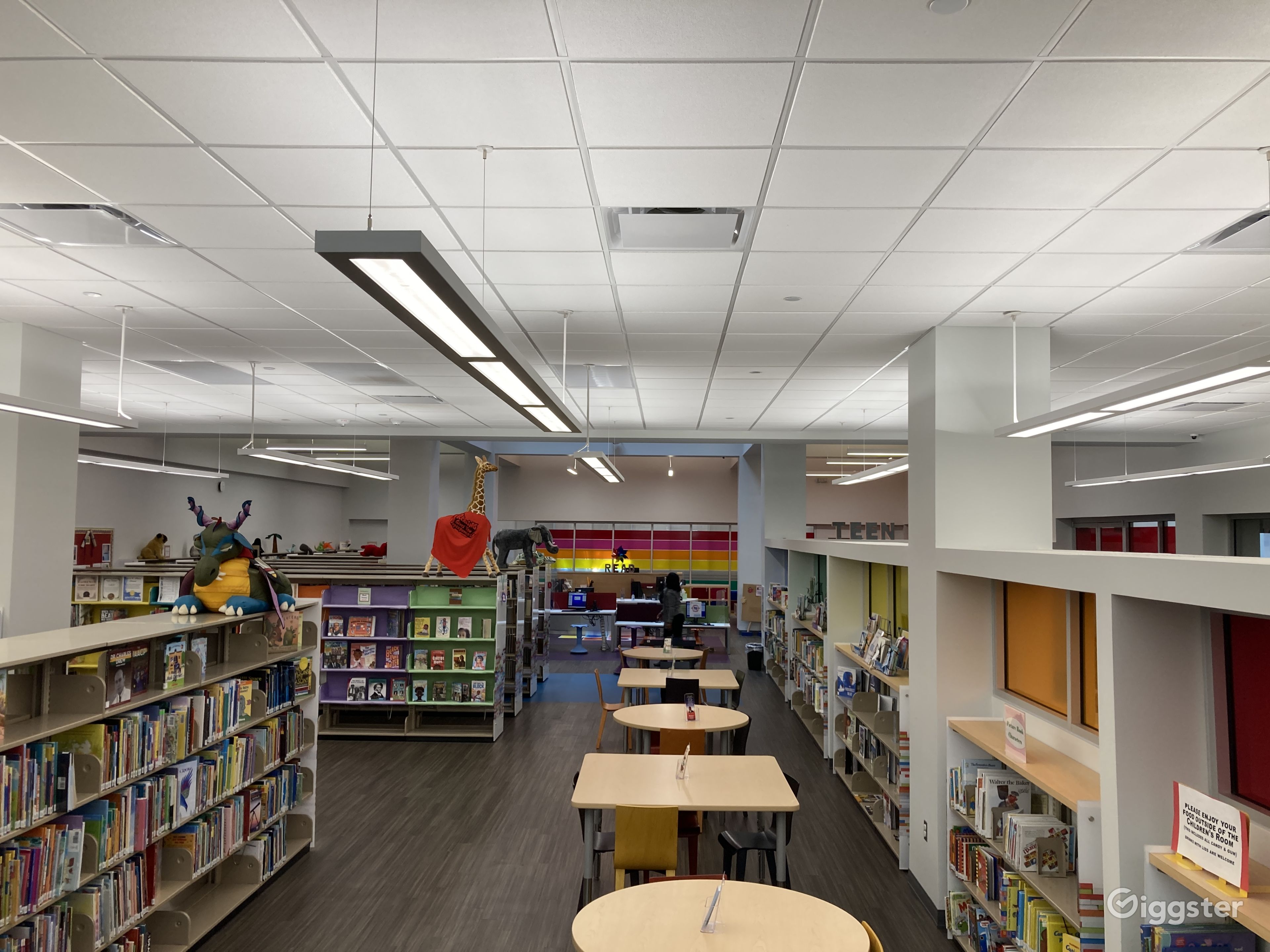 32,644 square feet Public Library in Greenwell Spring Branch Rent