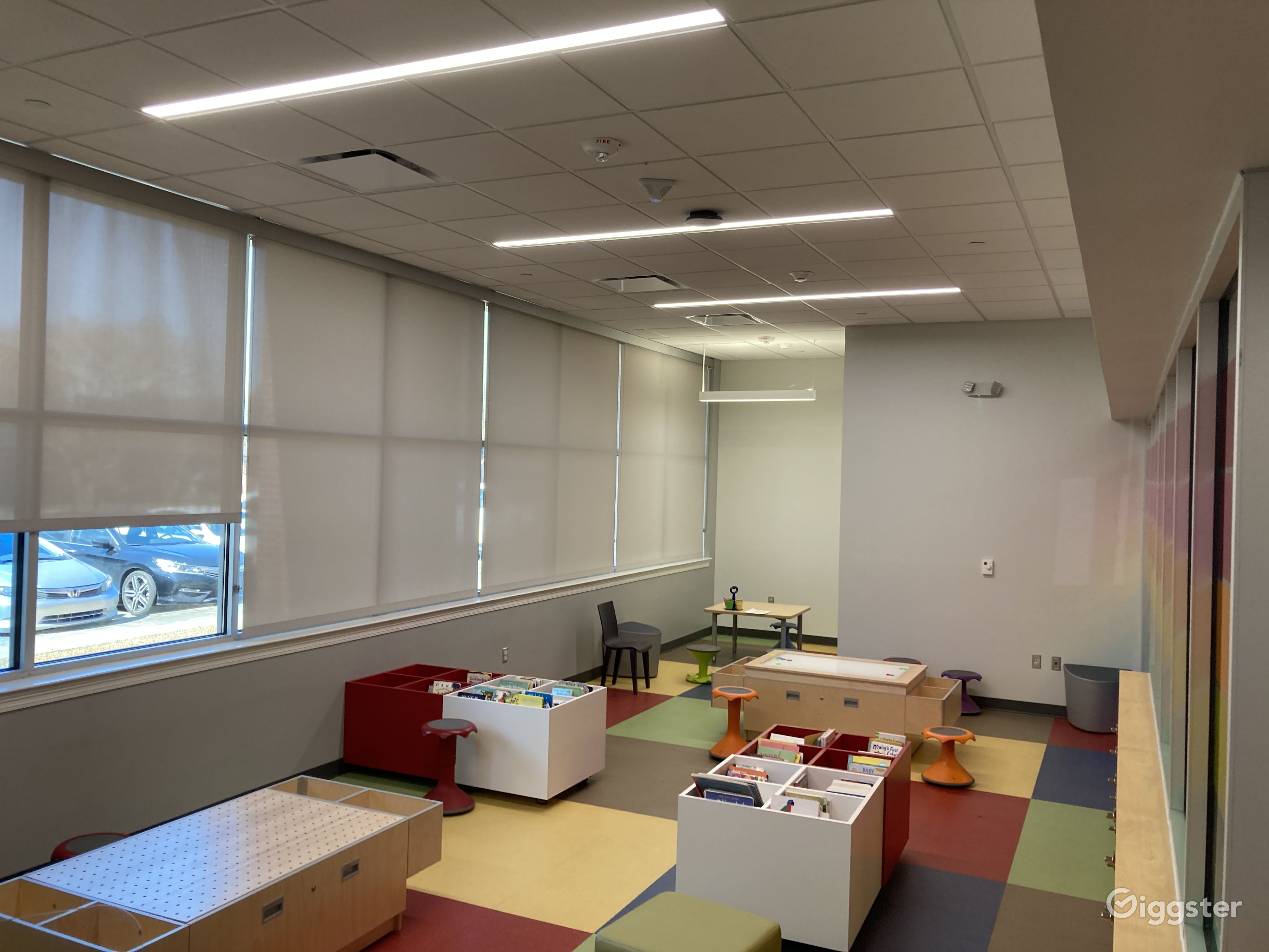 32,644 square feet Public Library in Greenwell Spring Branch Rent