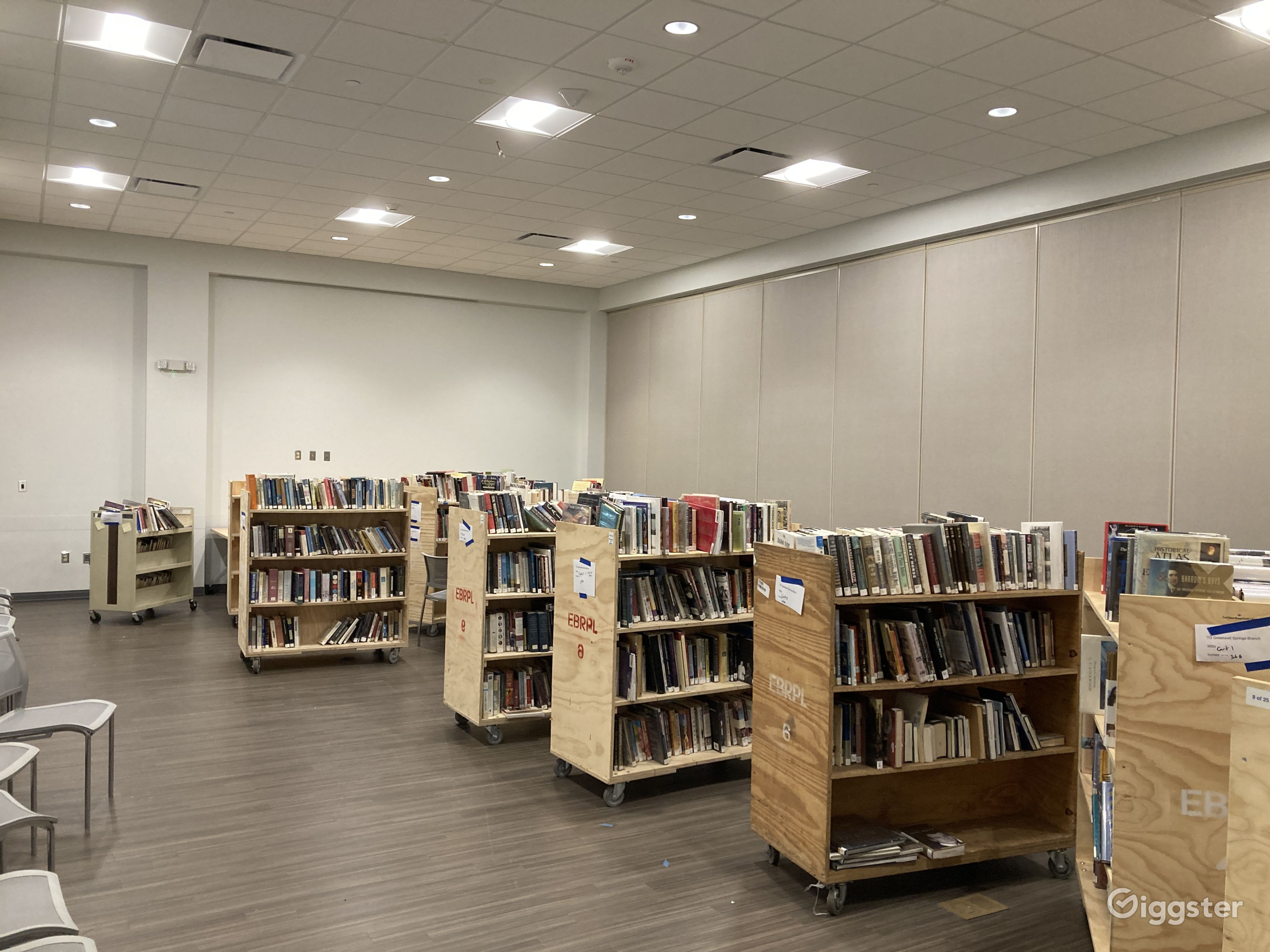 32,644 square feet Public Library in Greenwell Spring Branch Rent