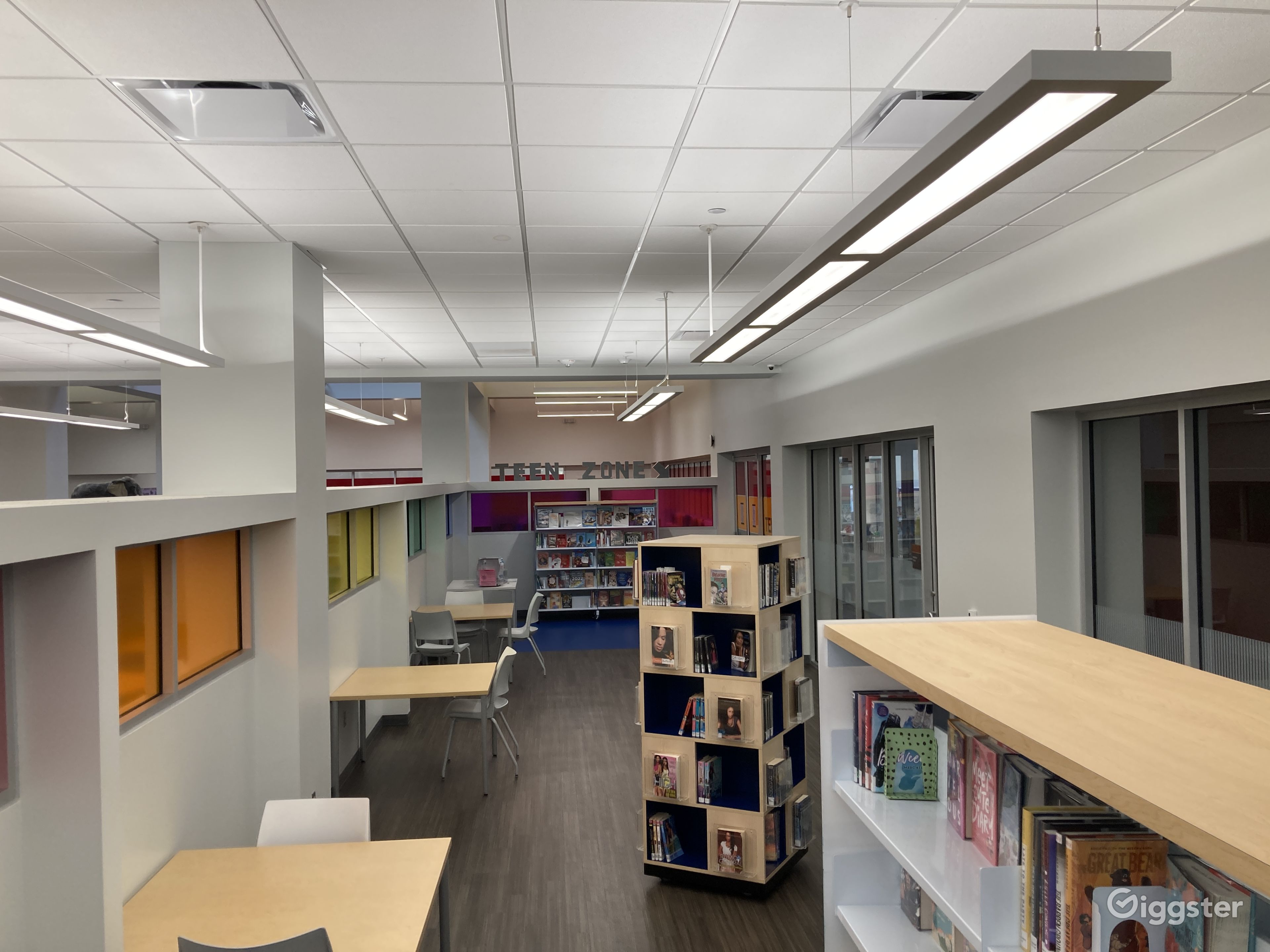 32,644 square feet Public Library in Greenwell Spring Branch Rent