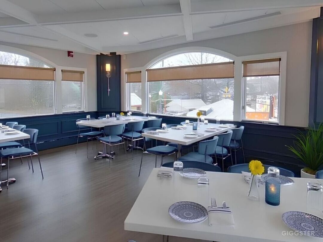 Premier Waterfront Restaurant in Chesapeake (Entire Venue) Photo 4
