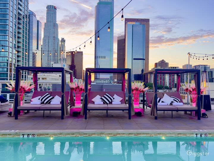 Rooftop w/ 360 Views of Downtown LA Rent this location on Giggster