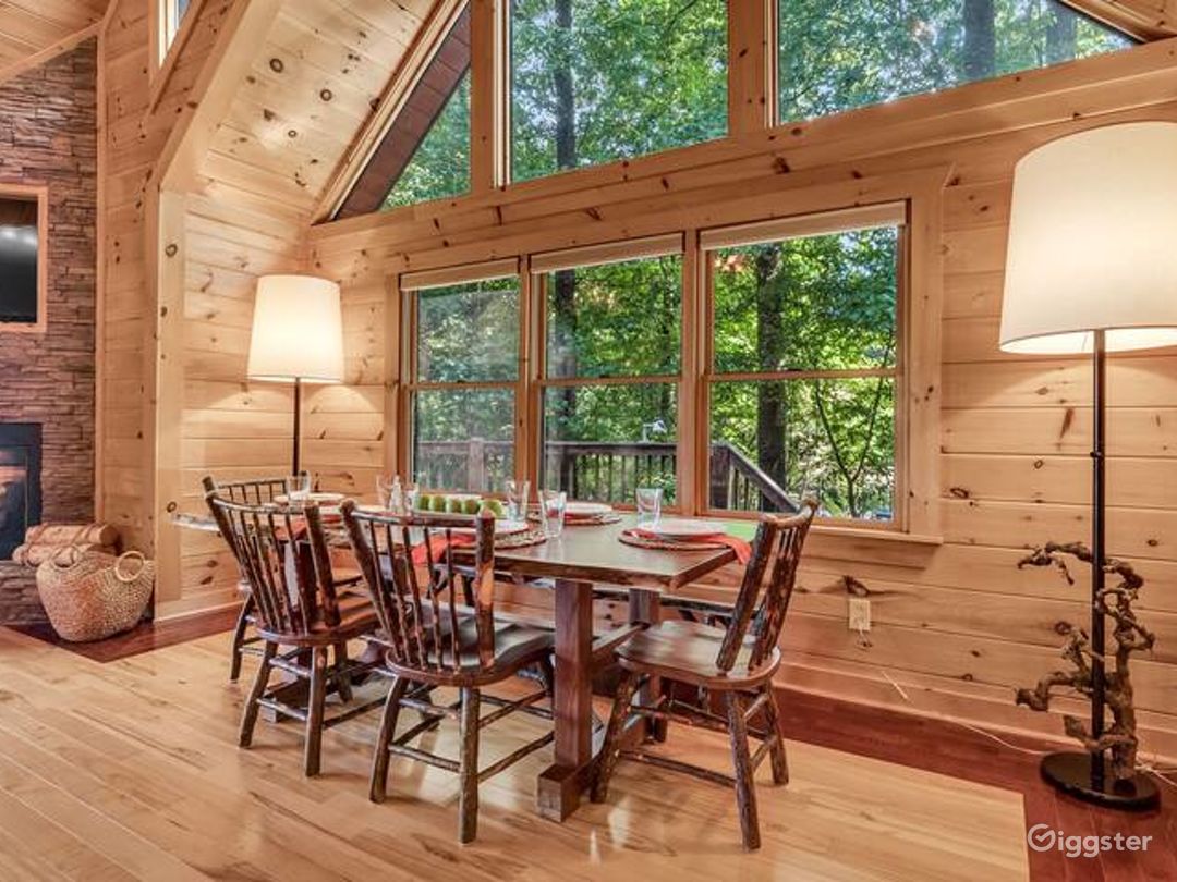 Spectacular Mountain View * Cabin Photo 4