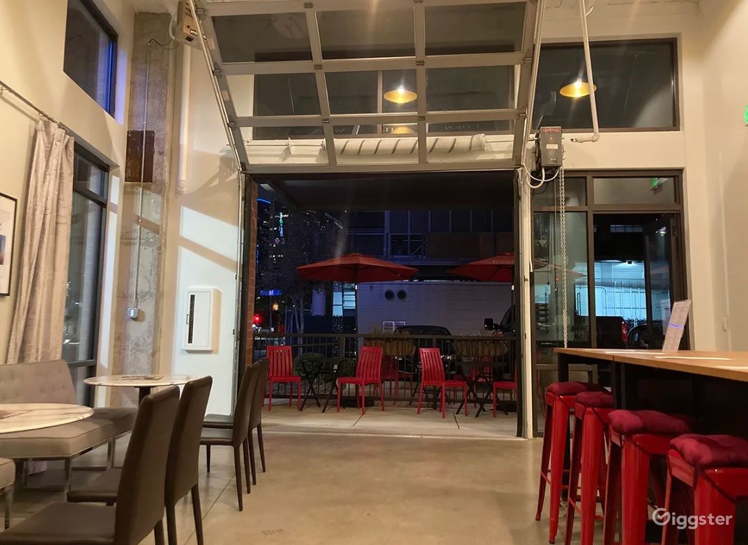 Downtown Dallas Urban Wine Bar Rent this location on Giggster