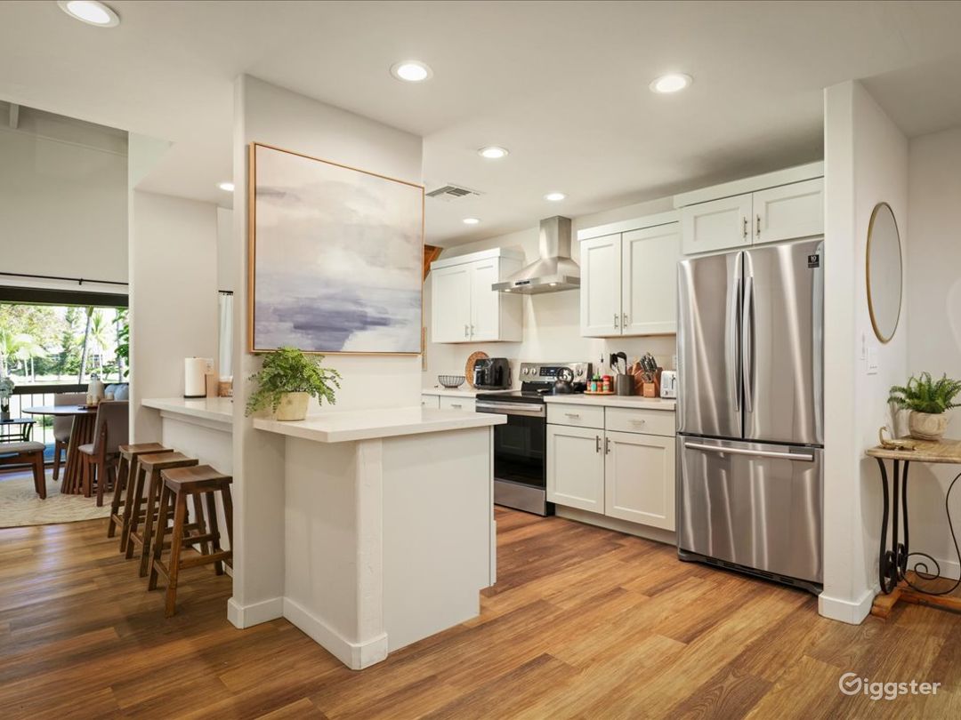 Kailua-Kona newly remodeled condo fairway view Photo 1