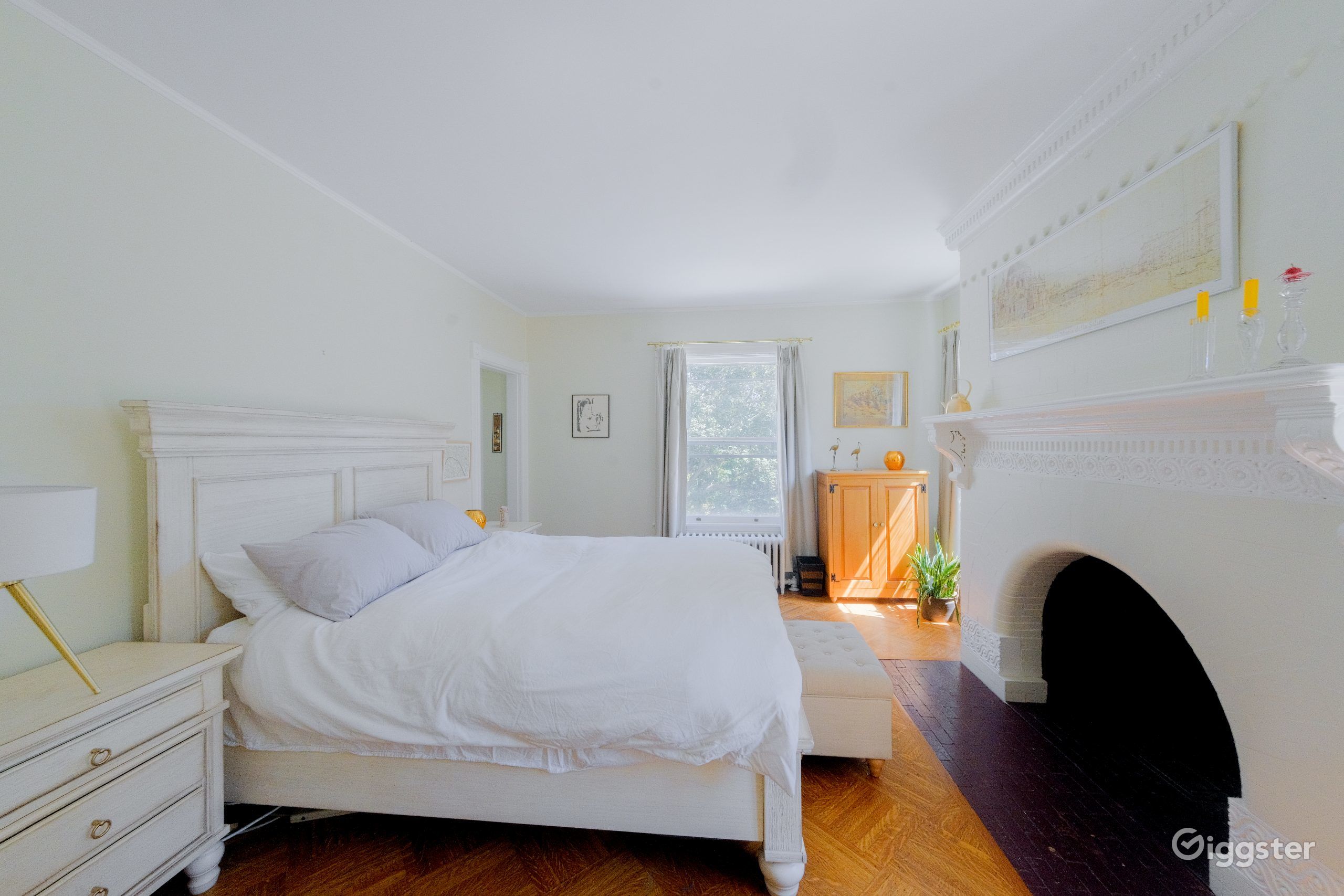 The Newburgh Manor Rent this location on Giggster