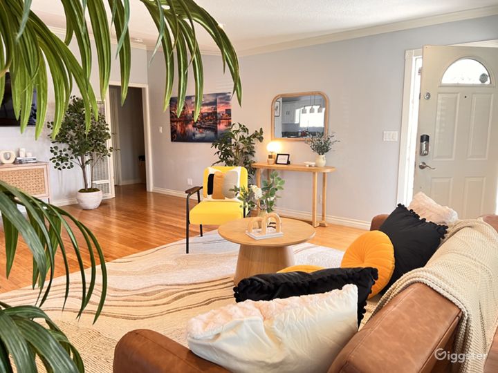 Open floor plan design fully furnished furnitures Rent this location