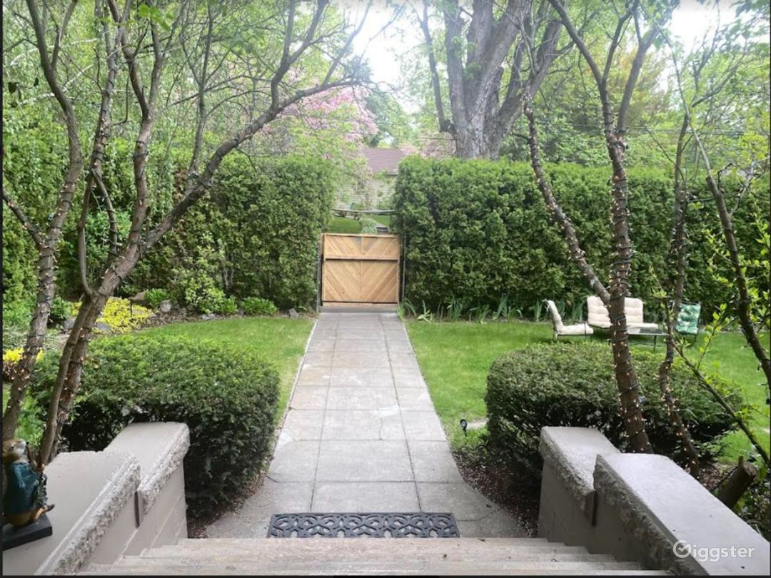 East Patio and Lawn Rent this location on Giggster