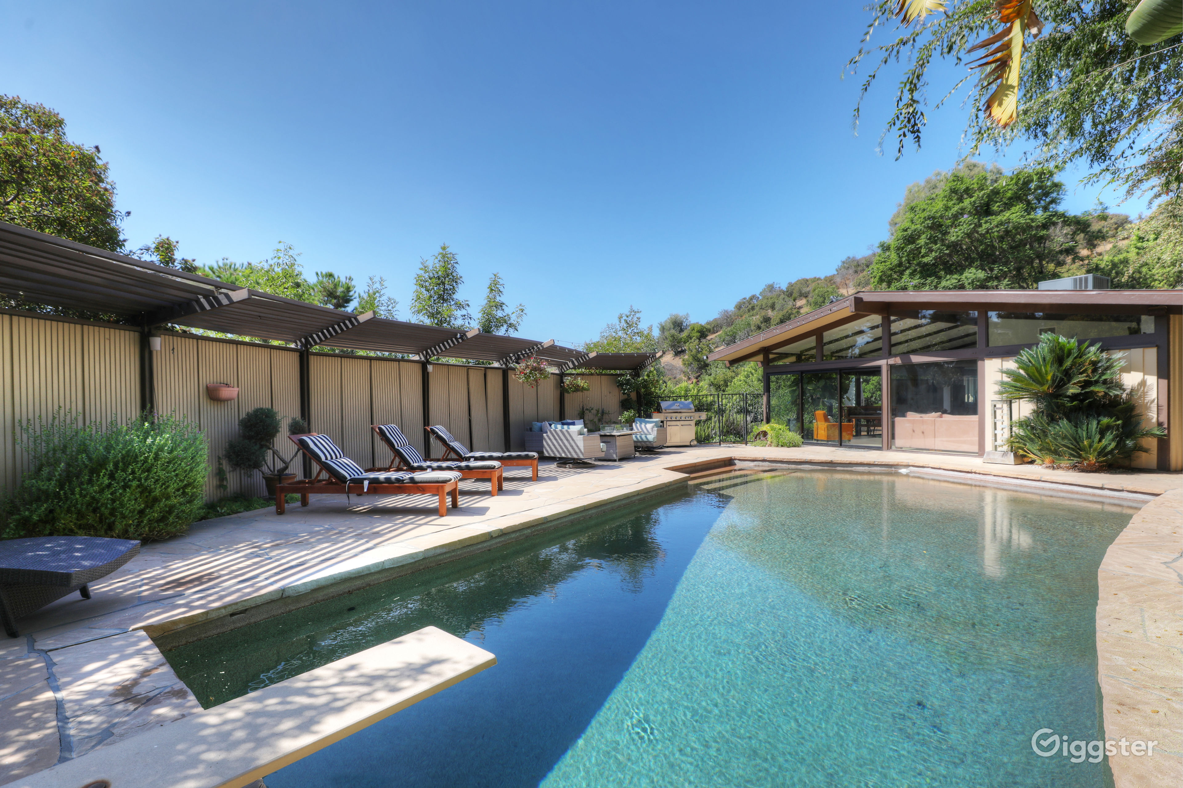 MidCentury Modern Home in Laurel Canyon Rent this location on Giggster