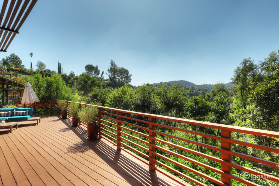 MidCentury Modern Home in Laurel Canyon Rent this location on Giggster