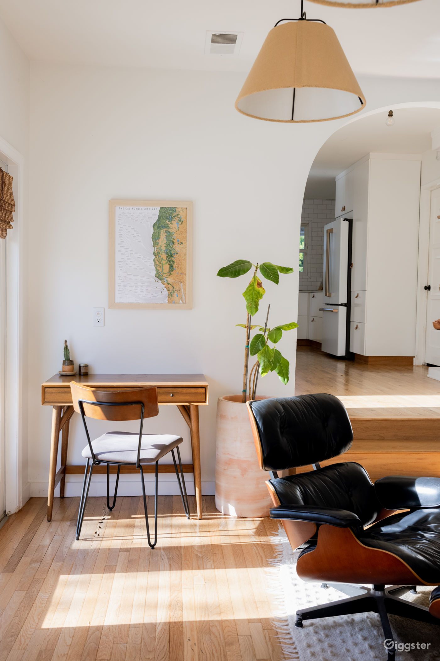 Eastside Costa Mesa home Light Neutral and Modern Rent this location