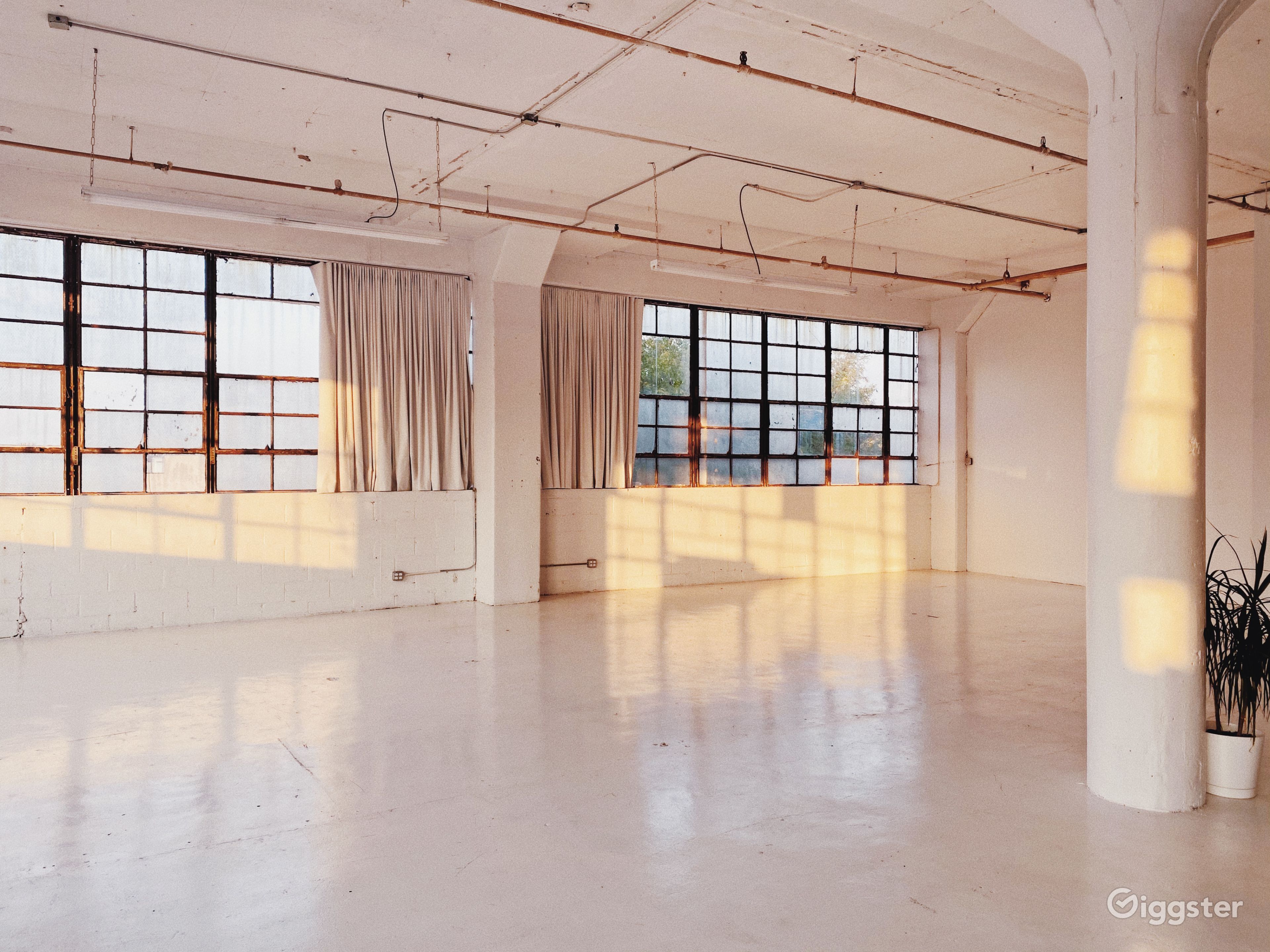 Bright Photo Studio in Brooklyn Rent this location on Giggster