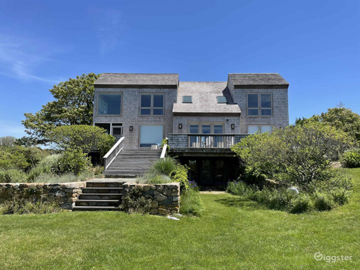 Stunning Property in Aquinnah Rent this location on Giggster