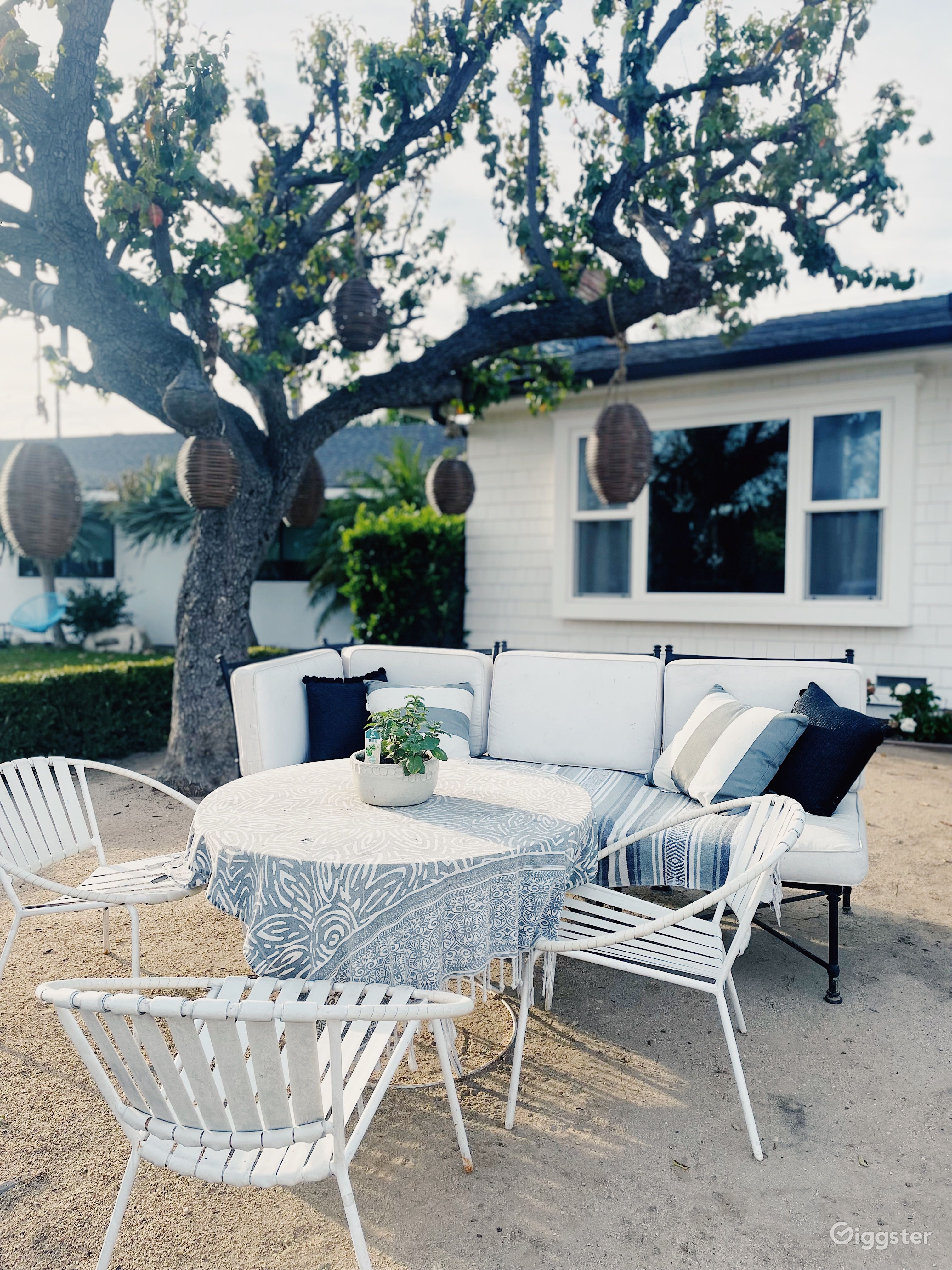 Single Story California Coastal Ranch Style Home Rent this location