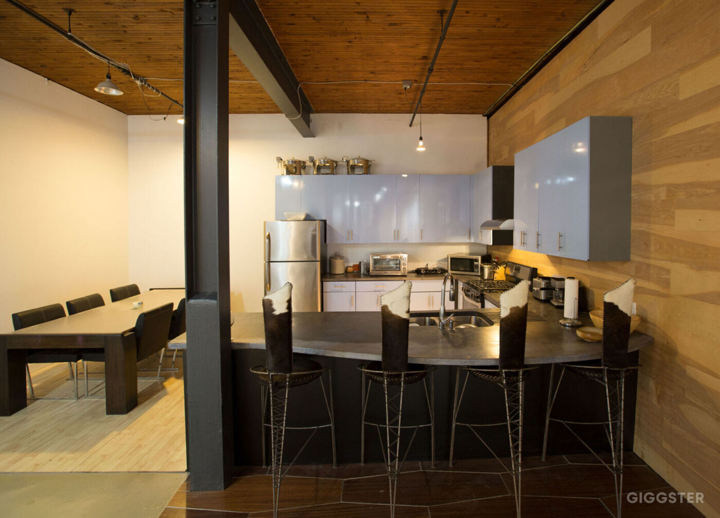 Downtown near Westend and Spelman Rent this location on Giggster