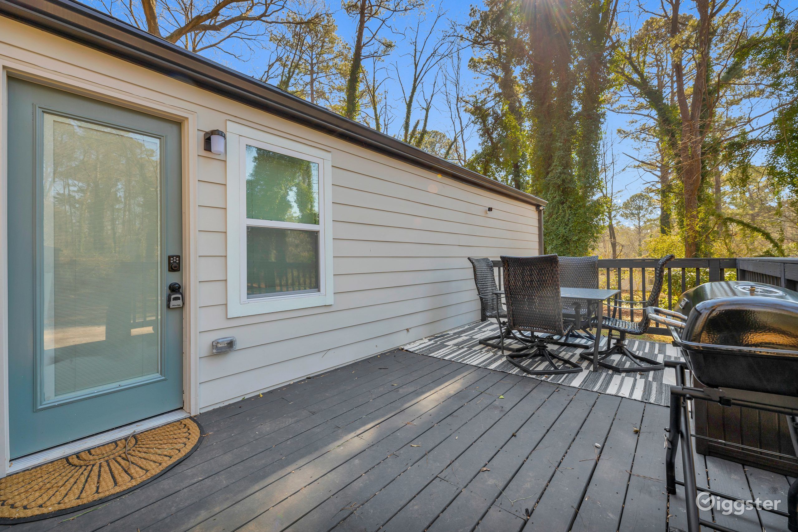 The Atlanta Hideout Rent this location on Giggster