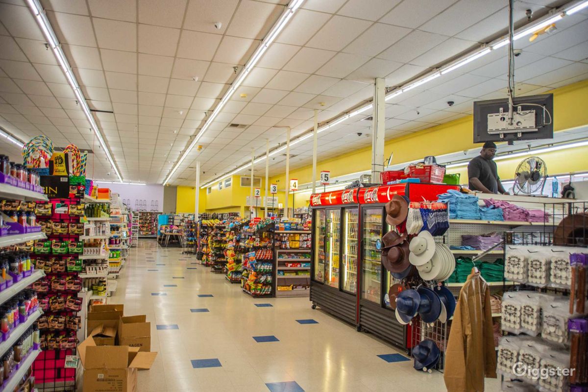 Huge Department Store in Inglewood Rent this location on Giggster