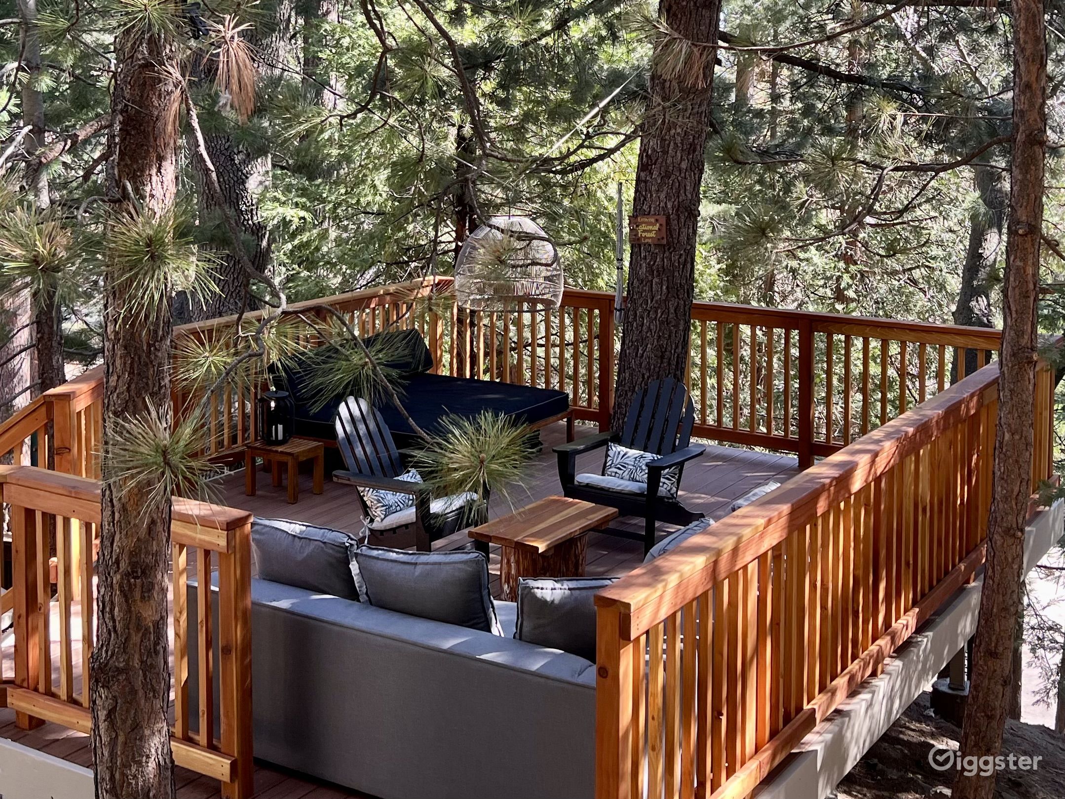 The Hidden Treehouse | Rent this location on Giggster