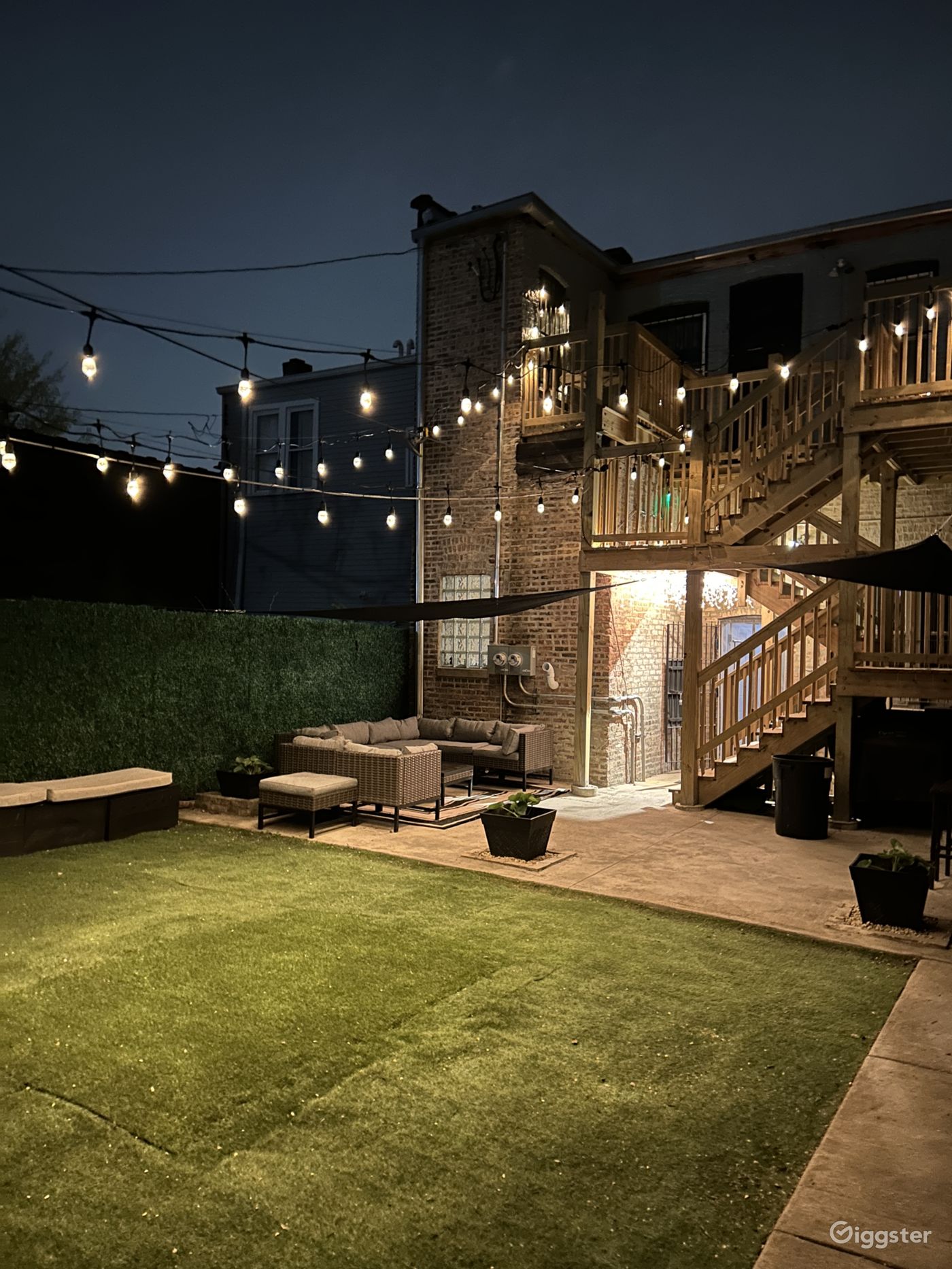 Intimate & Trendy Chicago Lawn Outdoor Event Space Rent this location