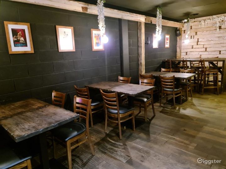 Amazing Wine Bar in StratforduponAvon Rent this location on Giggster