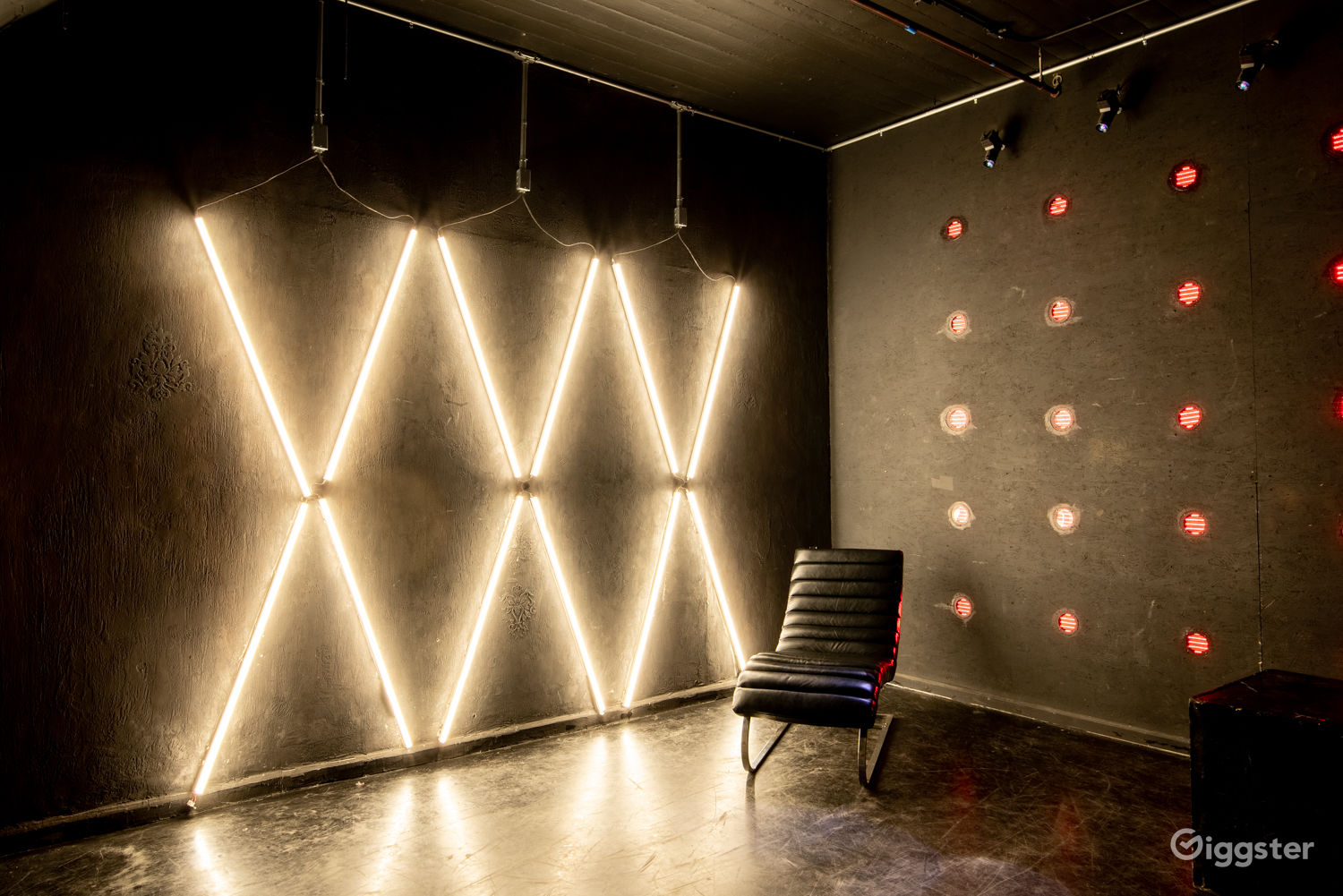 Blackout studio with RGB lights Rent this location on Giggster